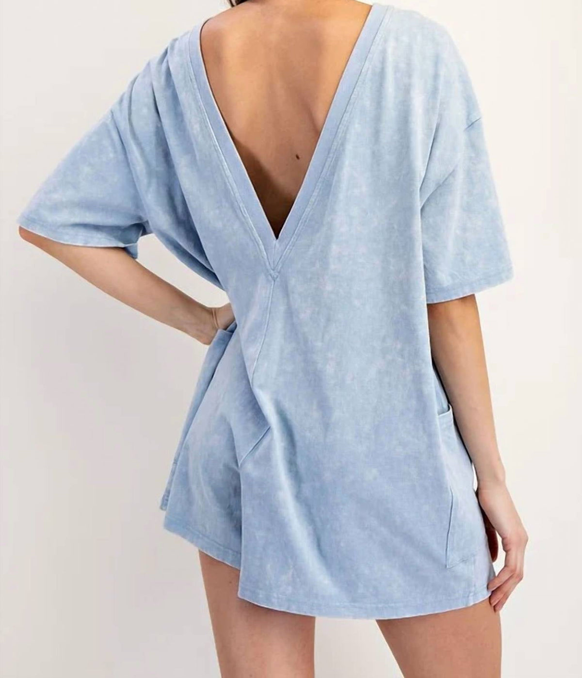 Ee:Some - Casual Style Open Back Romper
