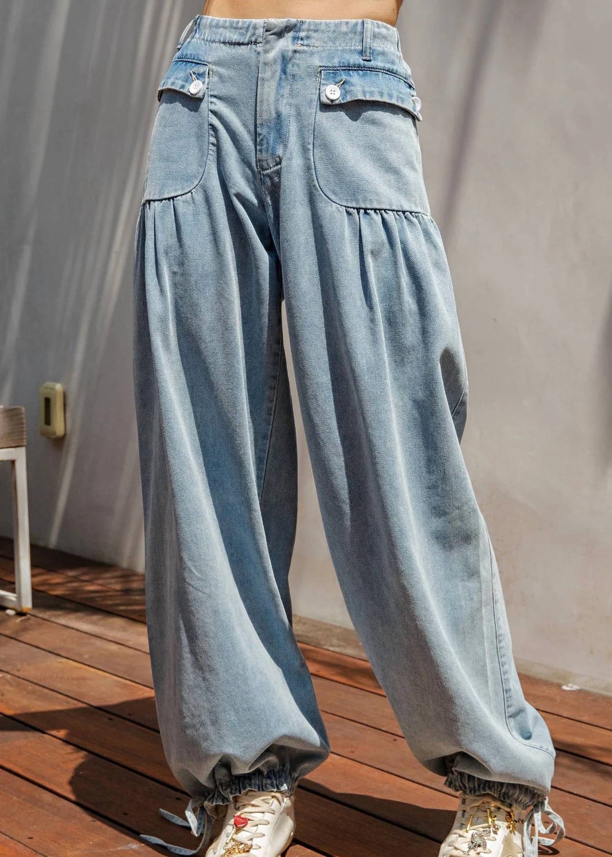 Ee:Some - Mineral Washed Denim Cinch Pants