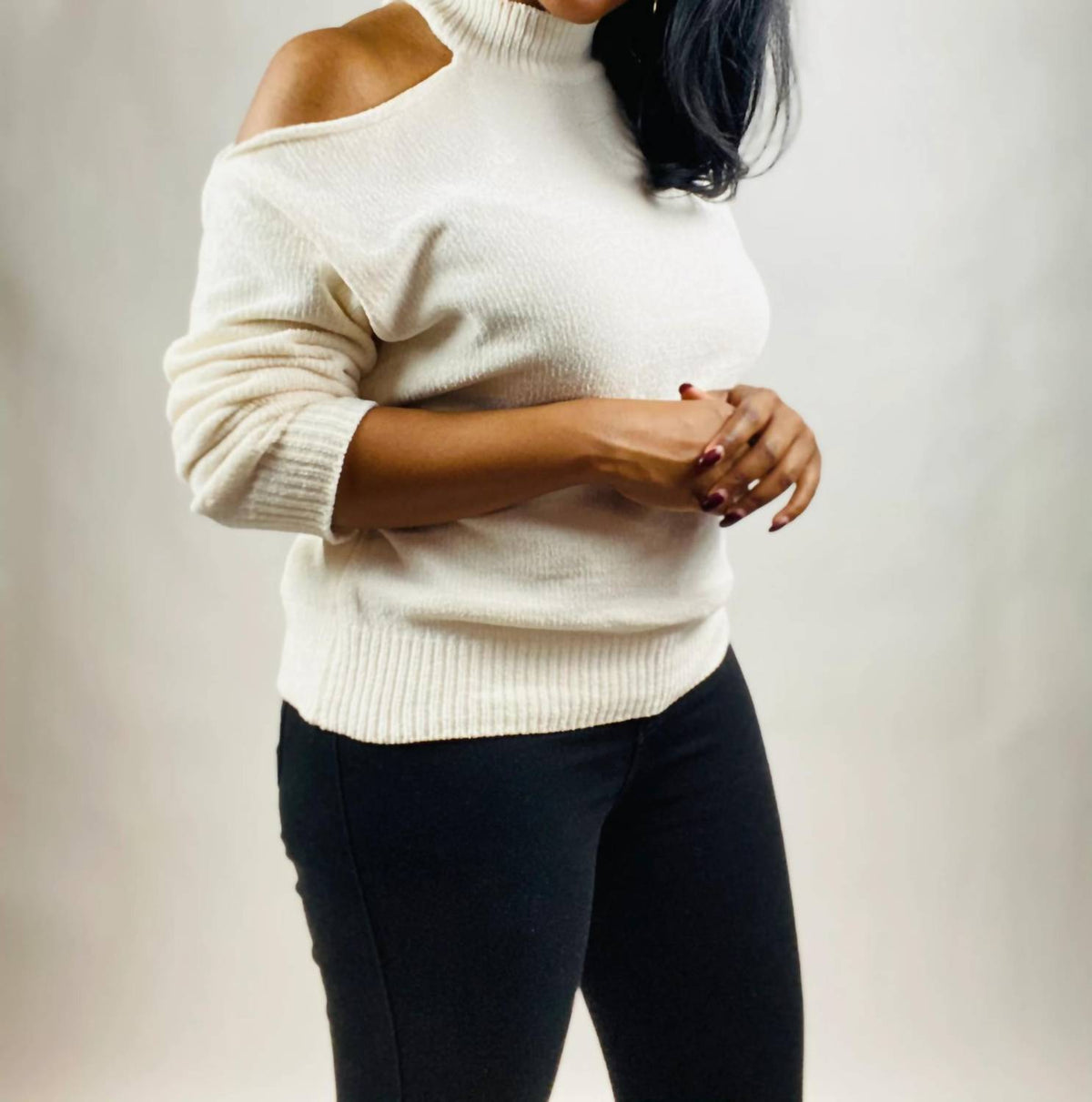 Ee:Some - Sophia Cold Shoulder Sweater
