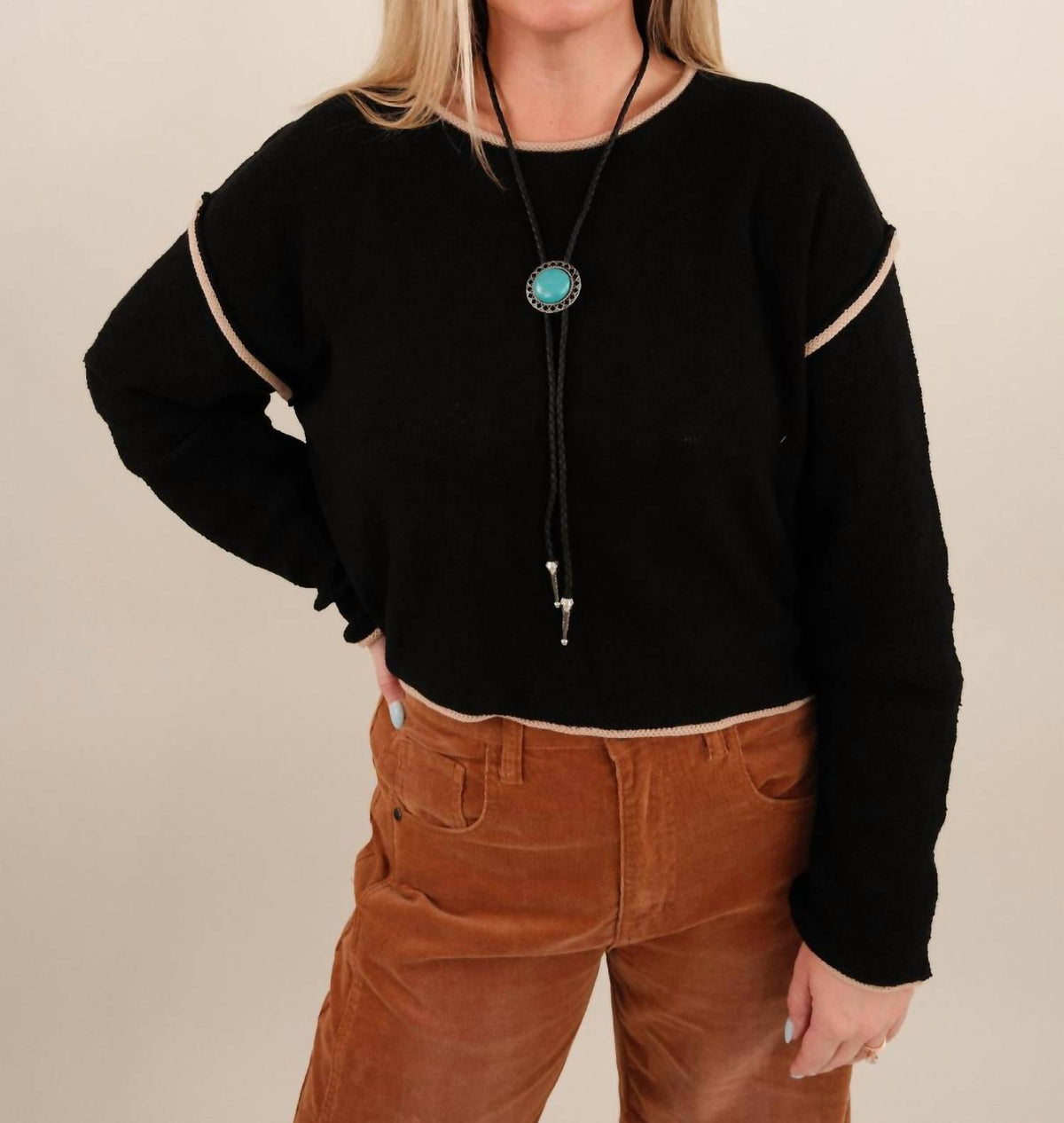 Ee:Some - Trailline Cropped Pullover Sweater