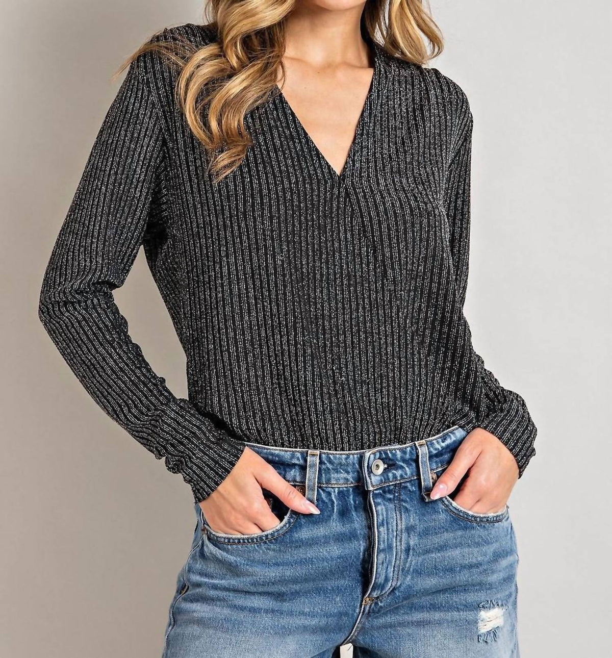 Ee:Some - V-Neck Surplus Bodysuit