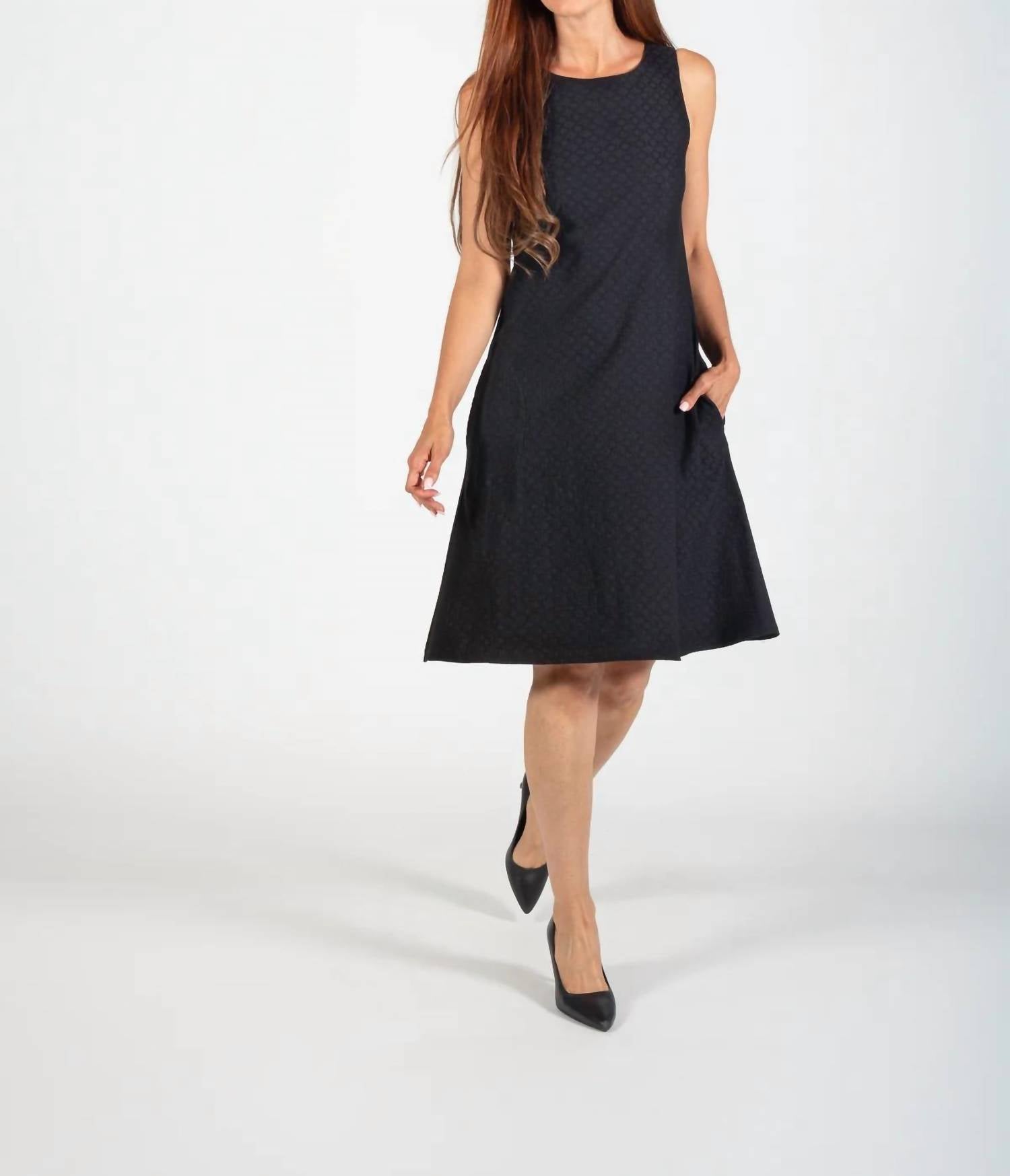 Pure Essence - Sleeveless Dress