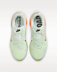 Nike - Men's Vomero 18 Road Running Shoes