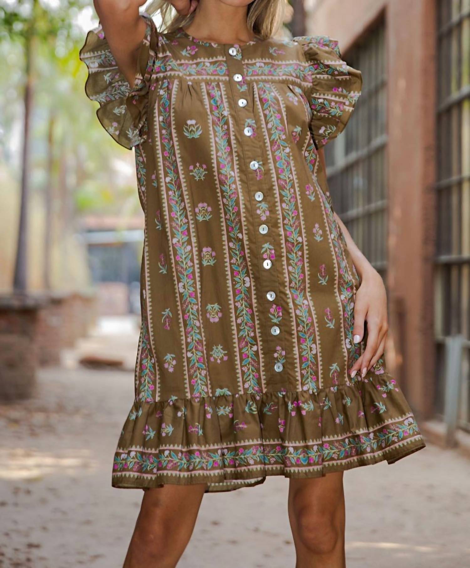 Ee:Some - Floral Button Down Dress