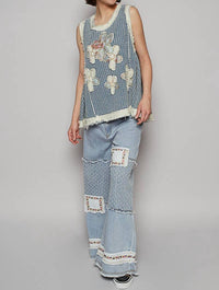 Pol - Round Neck Sleeveless Flower Patch Top