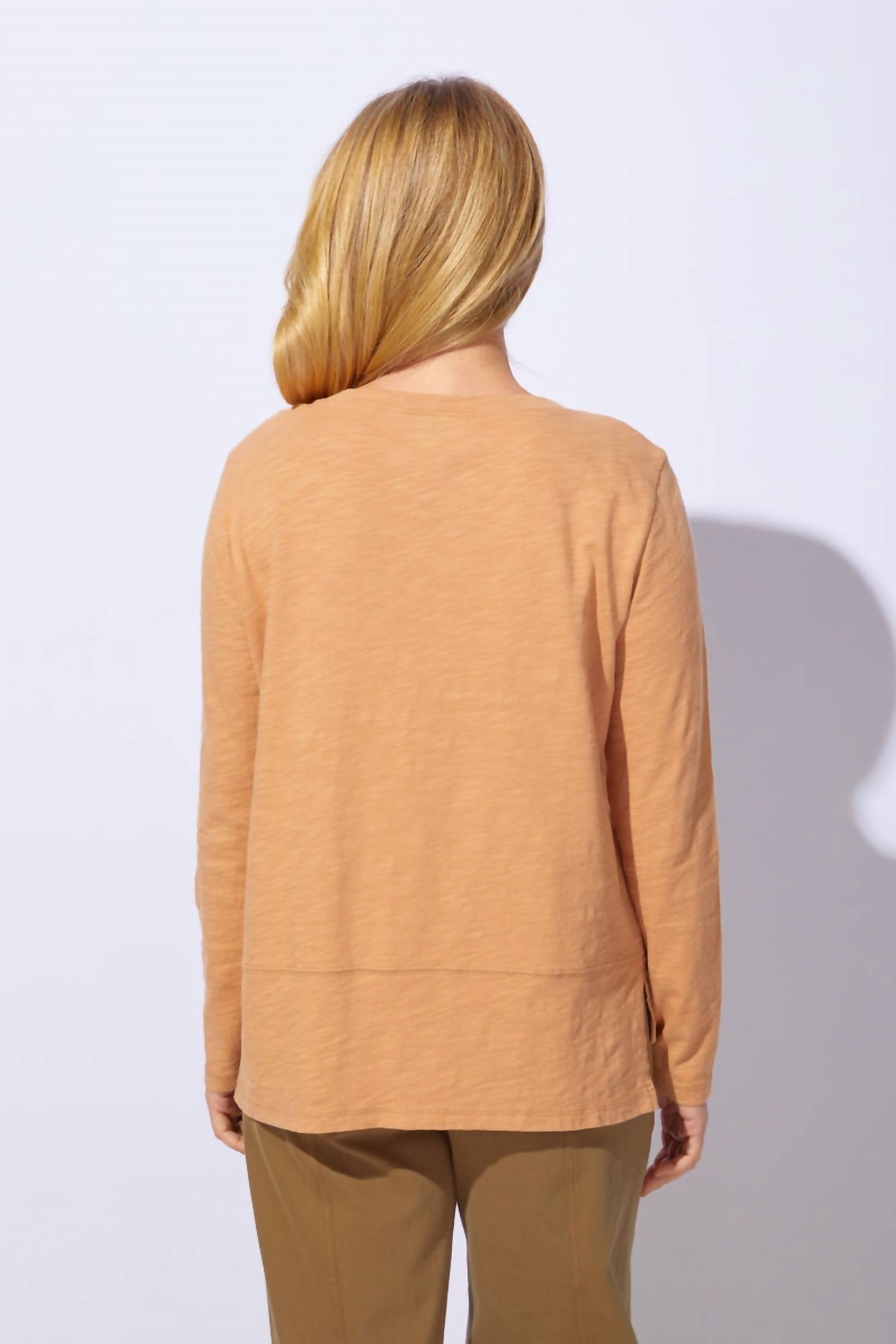Escape By Habitat - Destination Flower Easy Tee