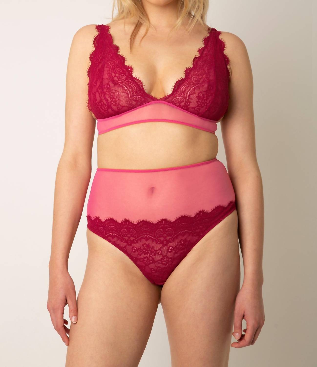 KIRAN HIGH APEX TRIANGLE BRA