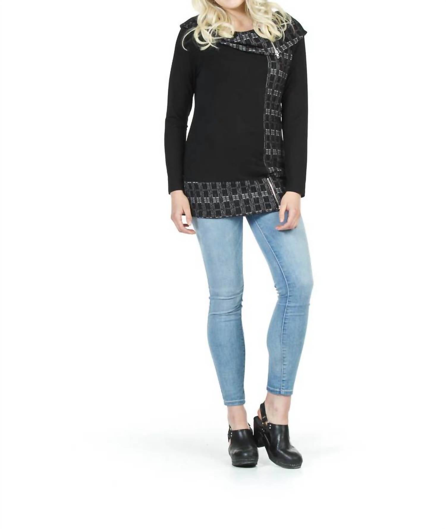 Papillon - Boat Neck Sweater With Zip Detail Off Shoulder