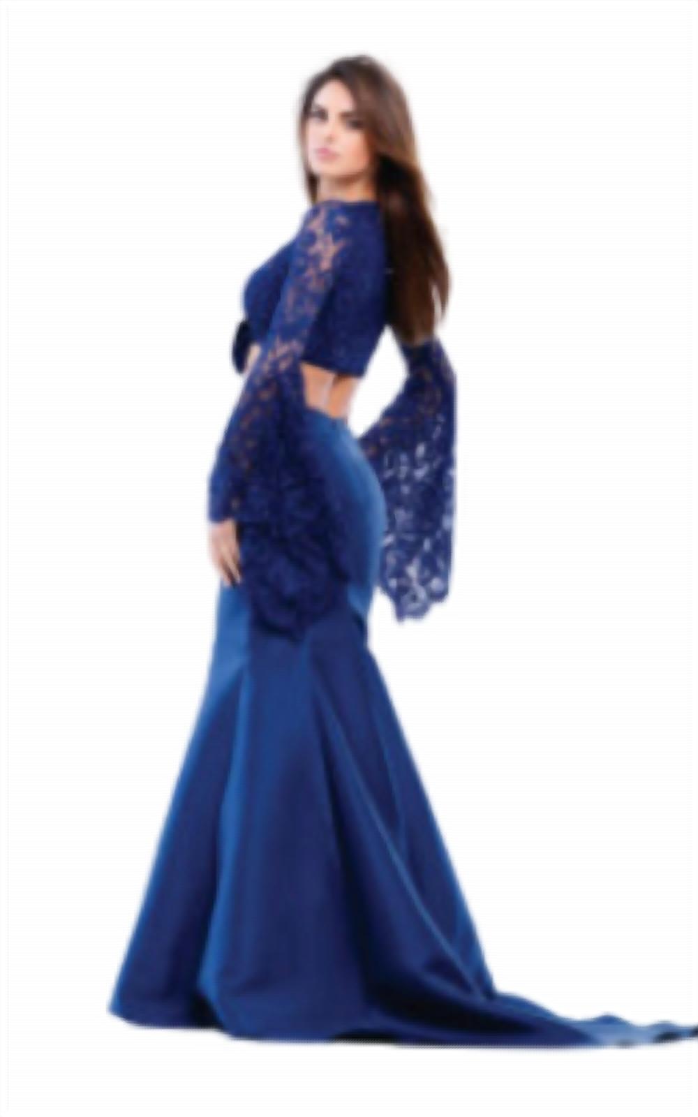 Two piece set