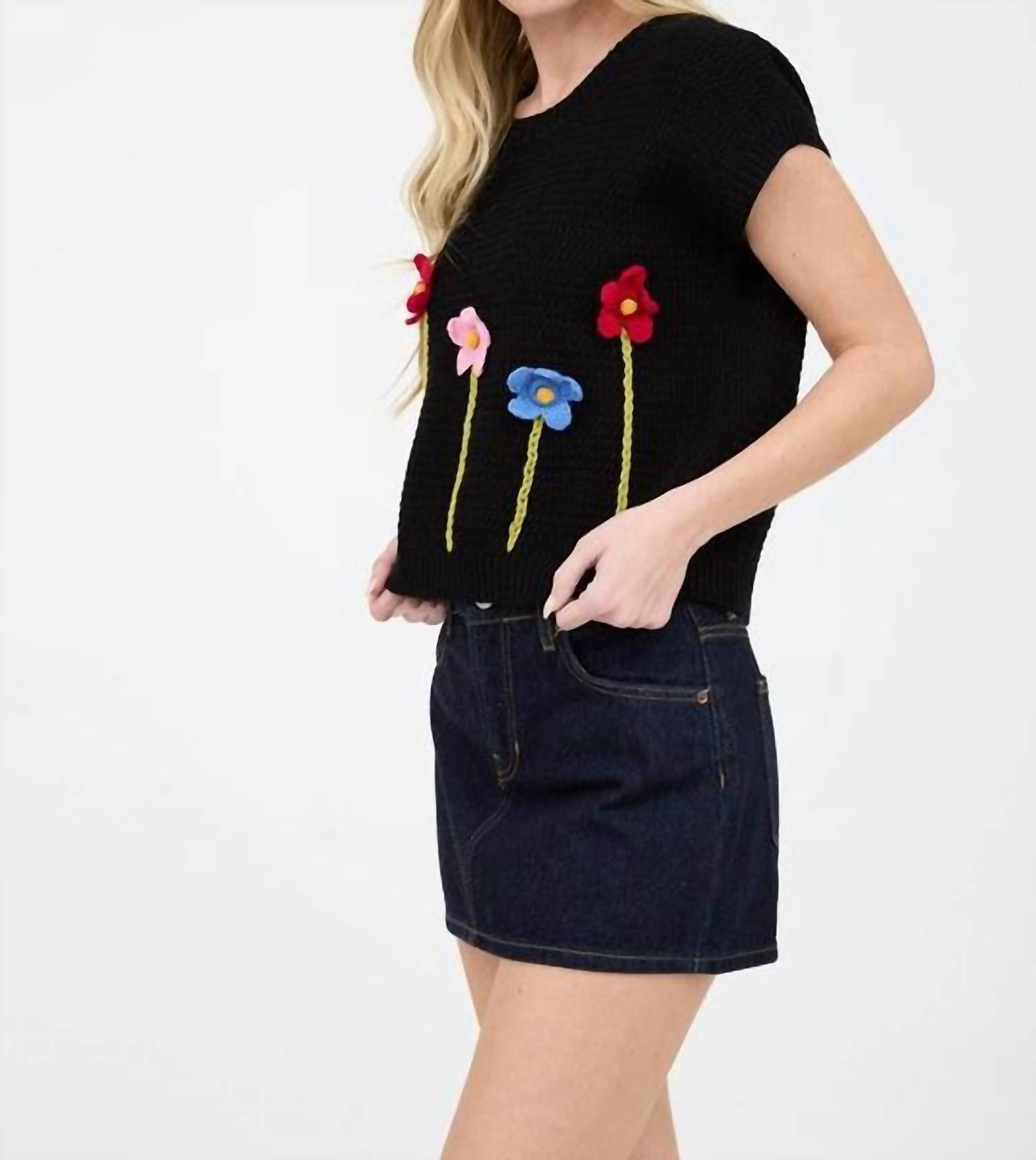 Blu Pepper - 3d Crochet Floral Short Sleeve Sweater Top