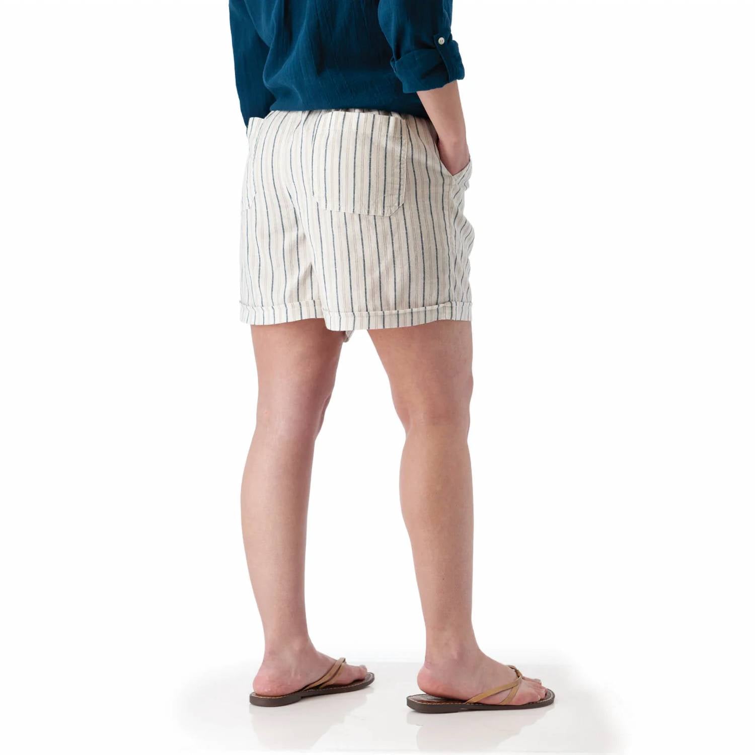 Aventura - Breezy Short