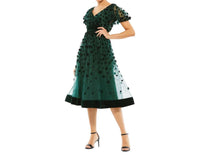Mac Duggal - Embellished Butterfly Sleeve Velvet Hem Midi Dress