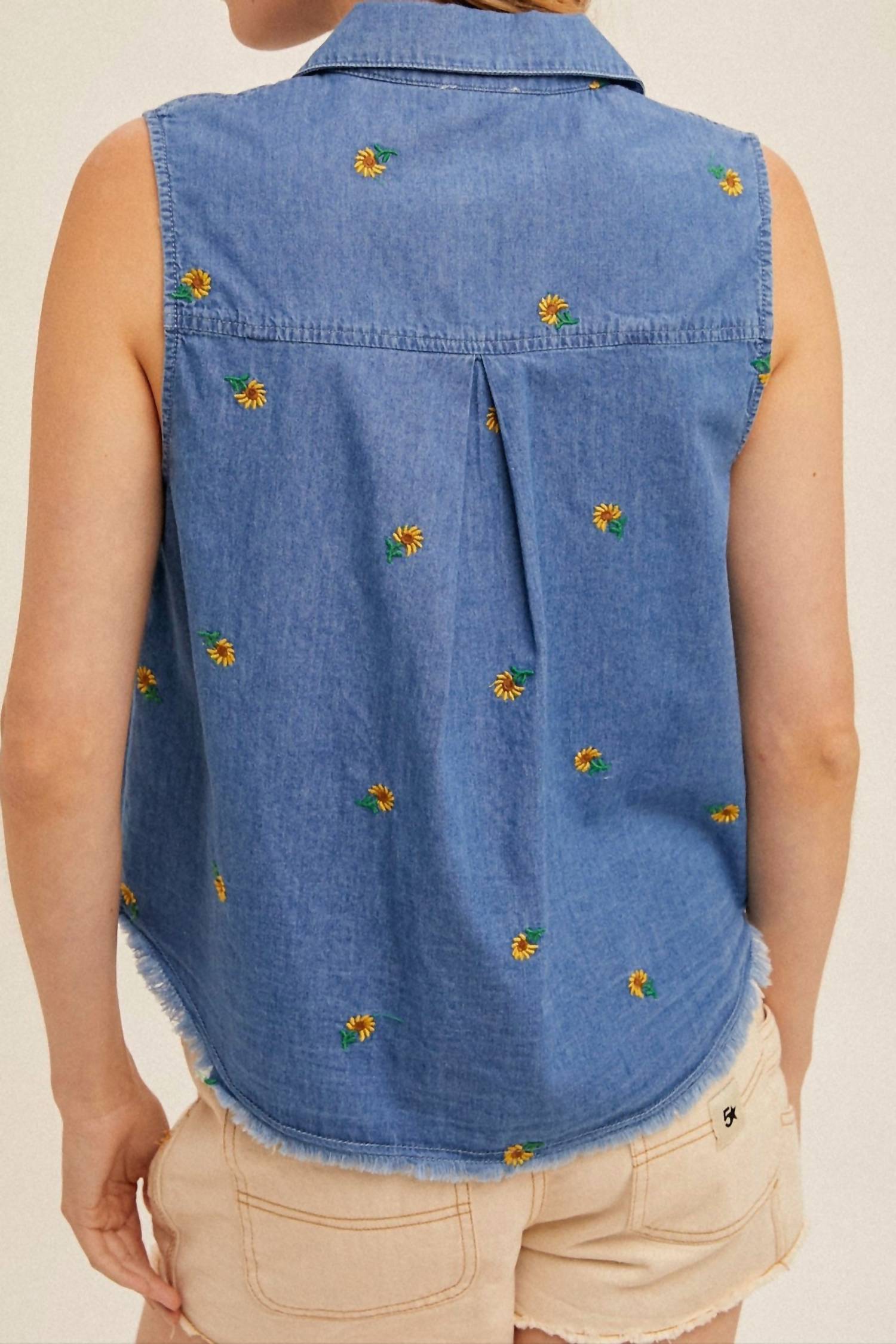 Hem & Thread - Flower Embroidered Shirt