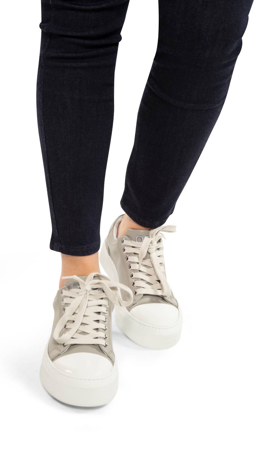 On This Day - Women's Leather Low-Top Sneaker