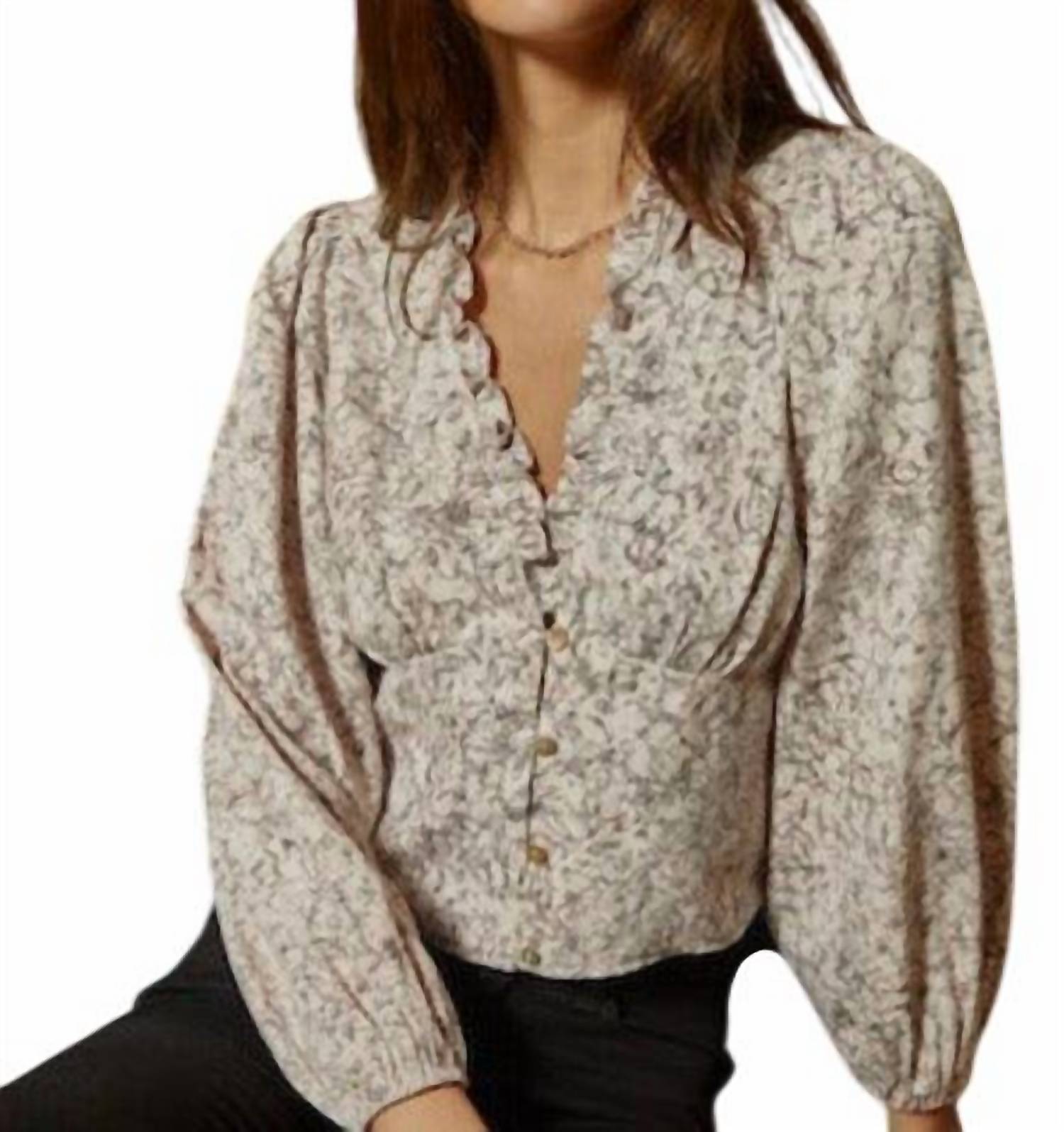 Self Contrast - Floral Top