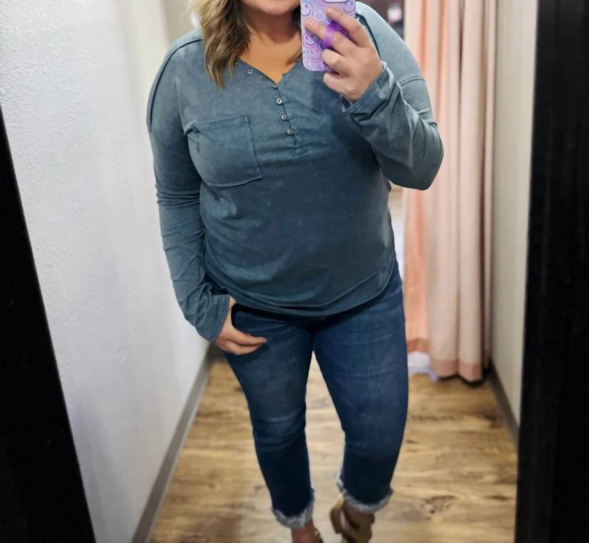 New In - Mineral Washed V Neck Pocket Longsleeve Top