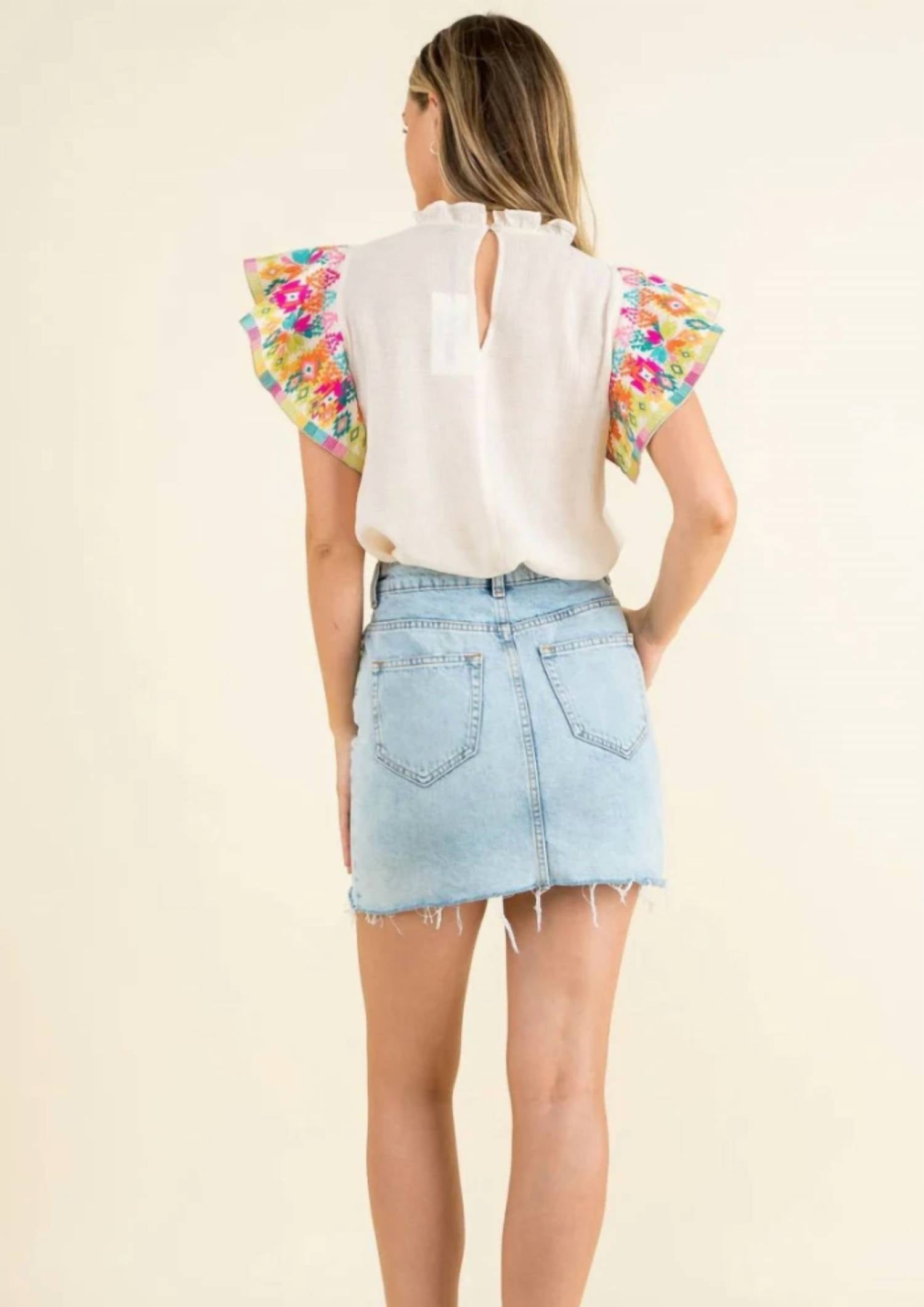 Thml - Embroidered Ruffle Sleeves Top