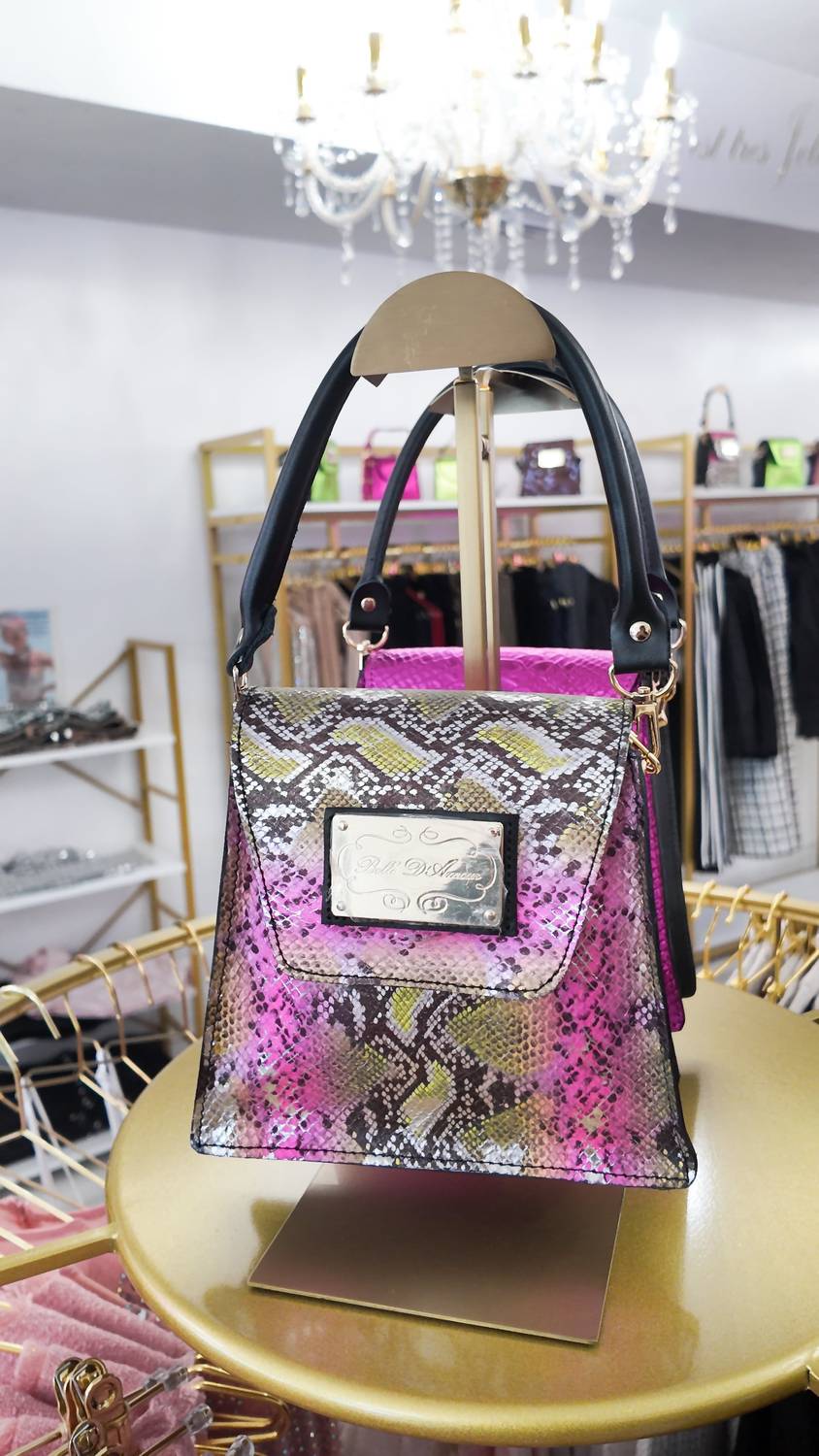 Belle D'Amour Women's The Kiki Handbag in pink gold - women's bag - detail view