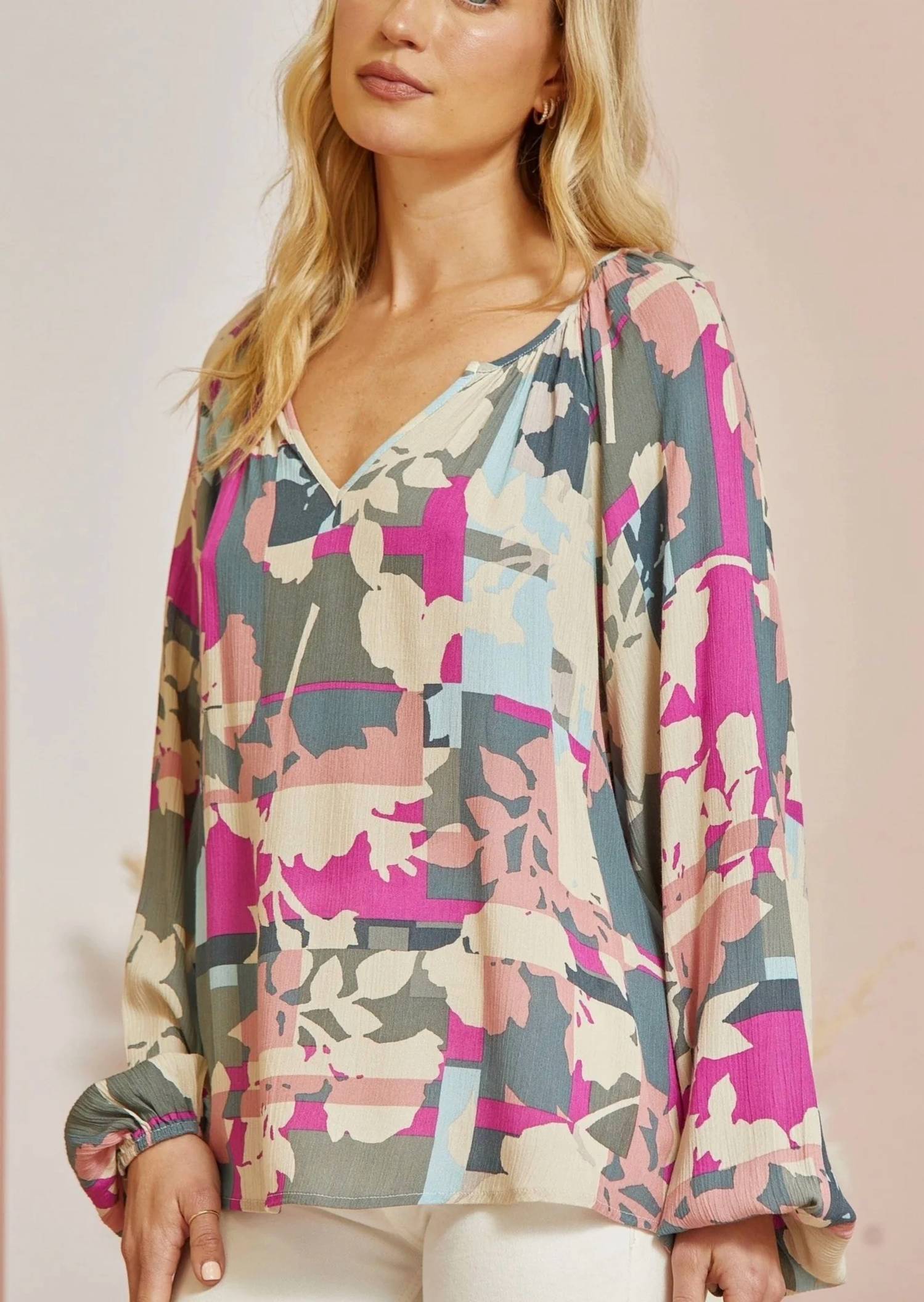 Andree By Unit - Geo Floral Print Blouse