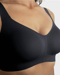 Evelyn & Bobbie - Beyond Bra
