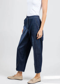 Ozai N Ku - Crop Straight Pants