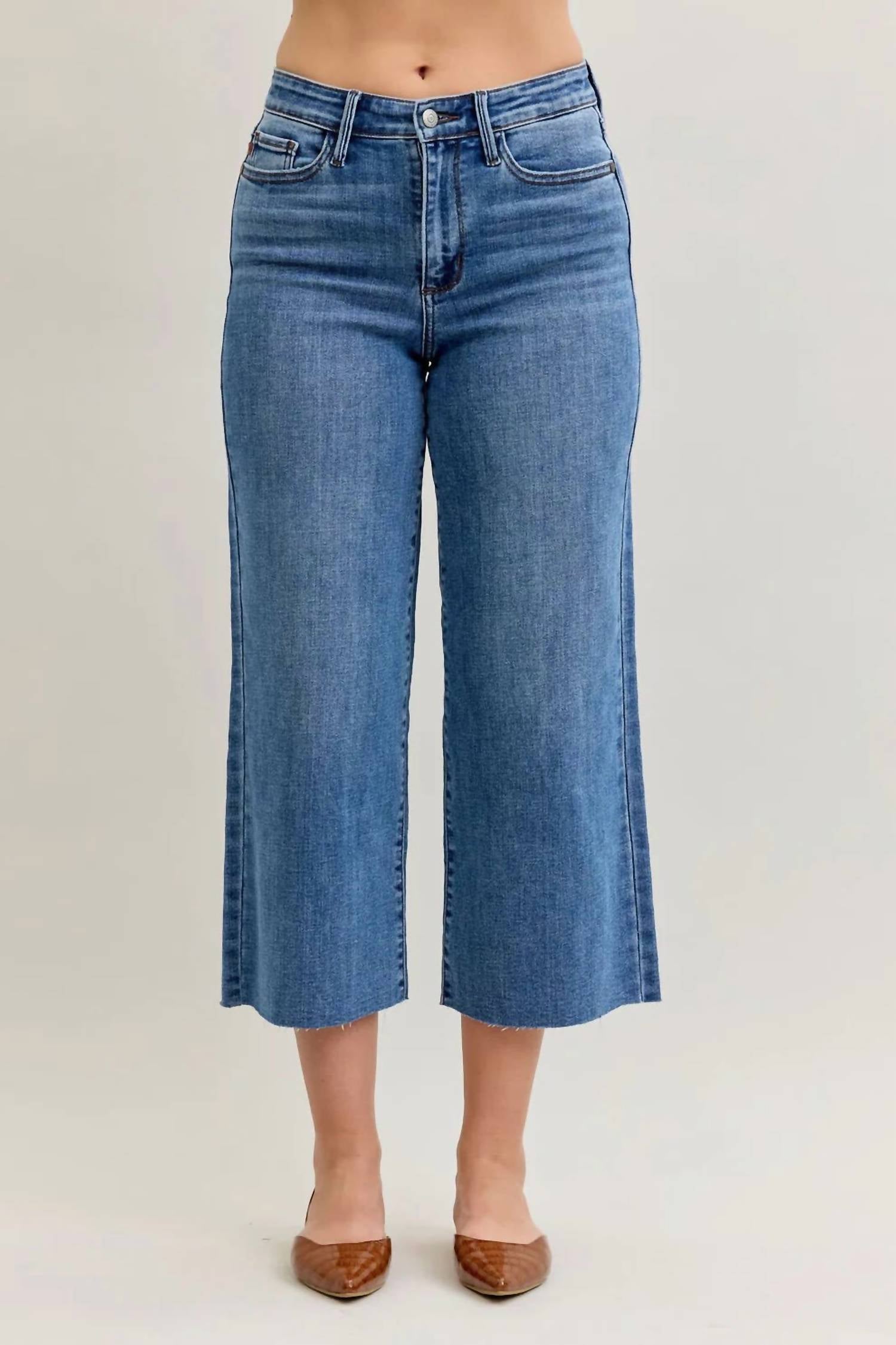 Judy Blue - Jule's Wide Leg Cropped Jean
