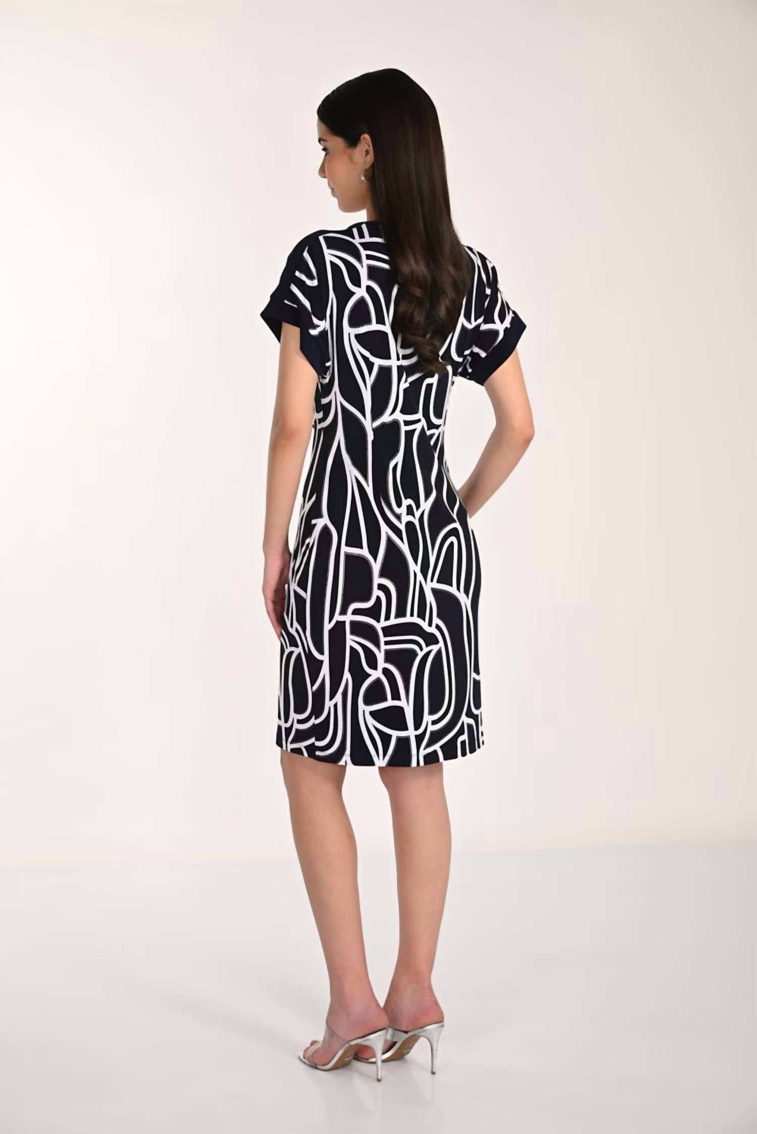 Frank Lyman - Knee-length Bodycon Dress