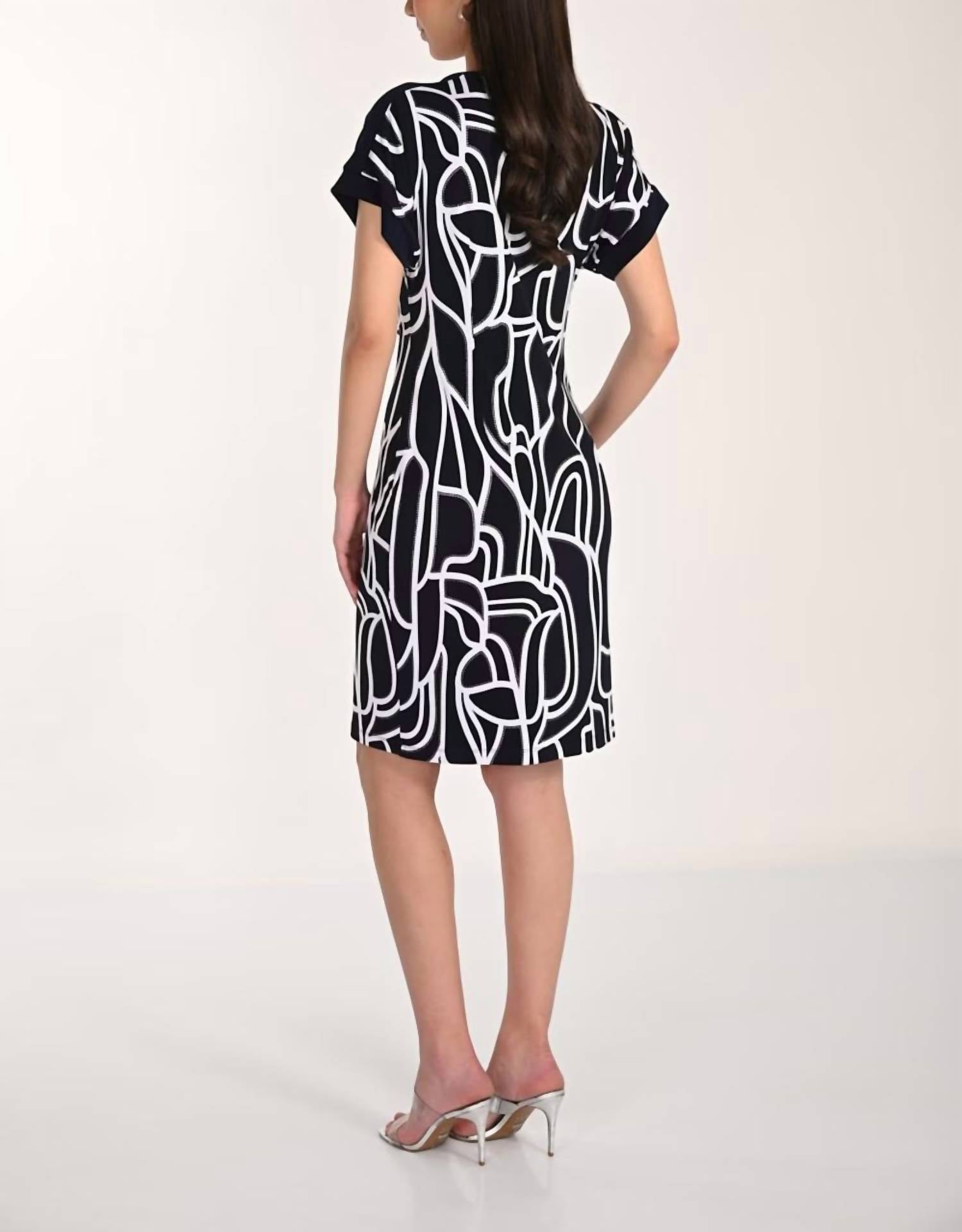 Frank Lyman - Knee-length Bodycon Dress