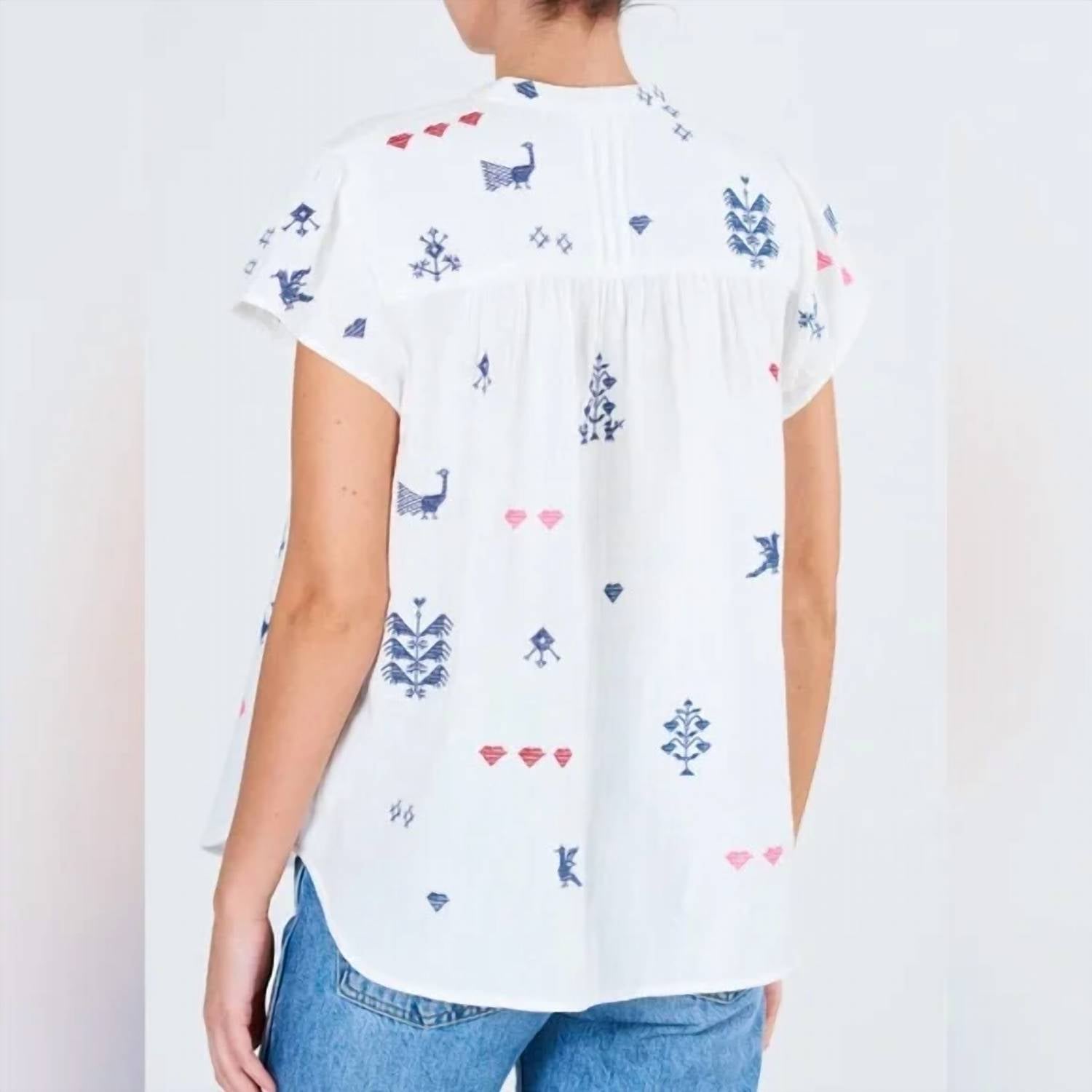 M.A.B.E. - Hibi V Neck Top
