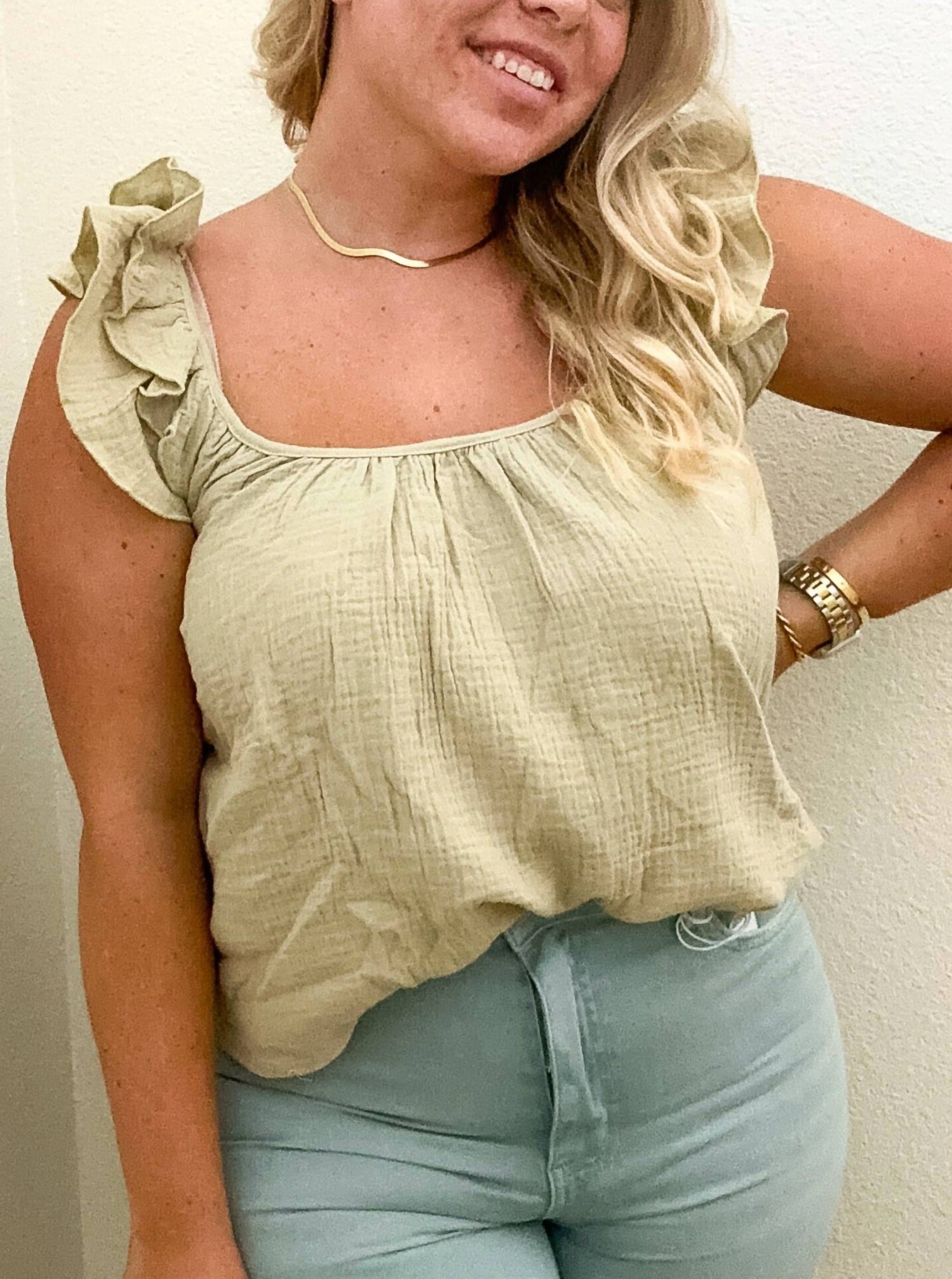 Mable - Layken Ruffled Shoulder Top