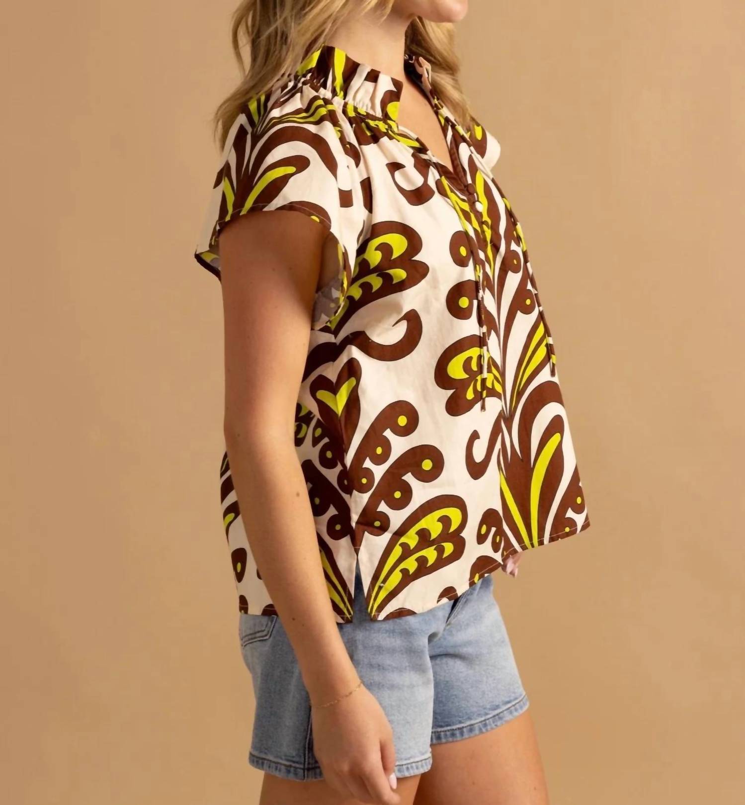 Double A - Em Flutter Sleeve Blouse