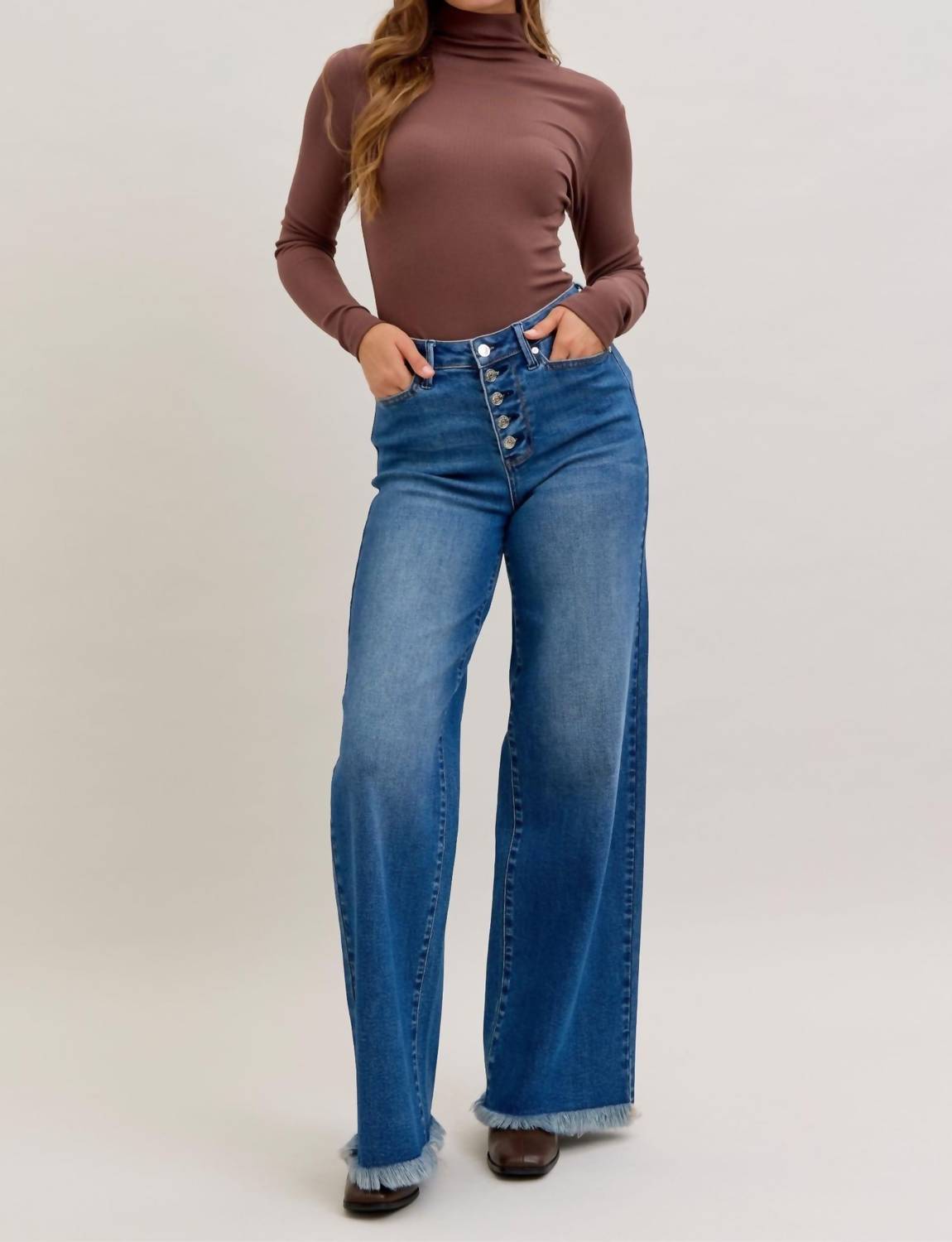 Judy Blue - Column Leg Button Fly Jeans