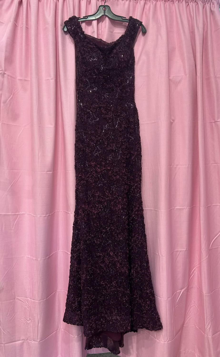 Jovani - Women's Sequin Floral Embroideries Gown