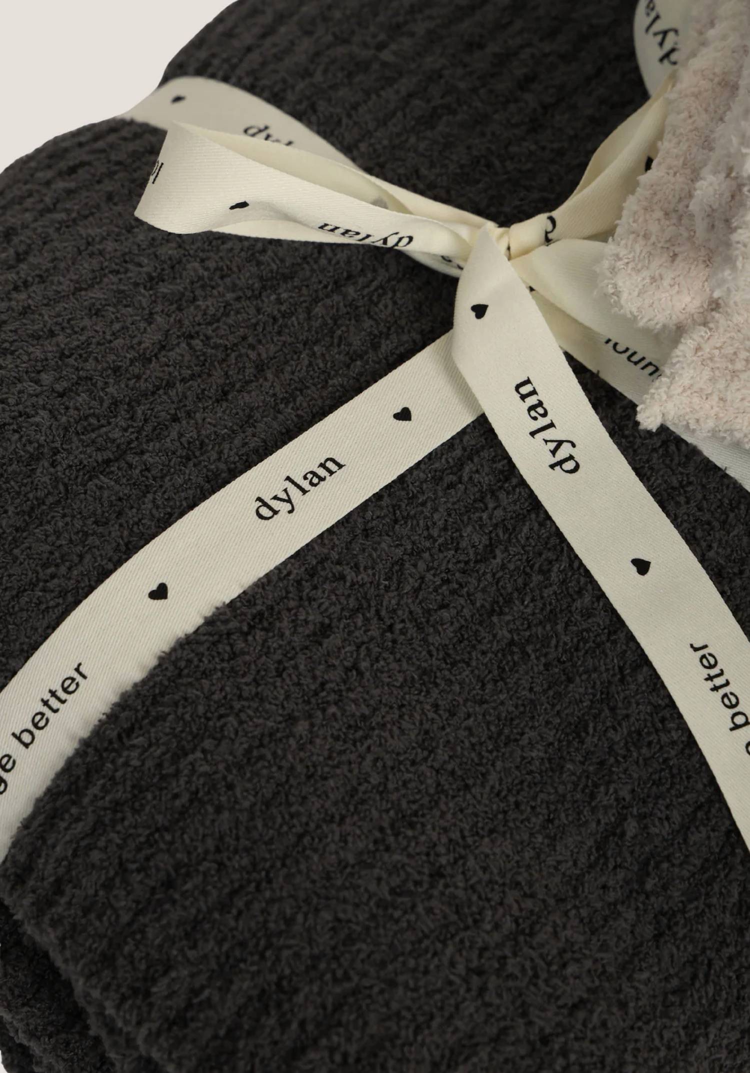 Dylan - Comforting Cozy Blanket