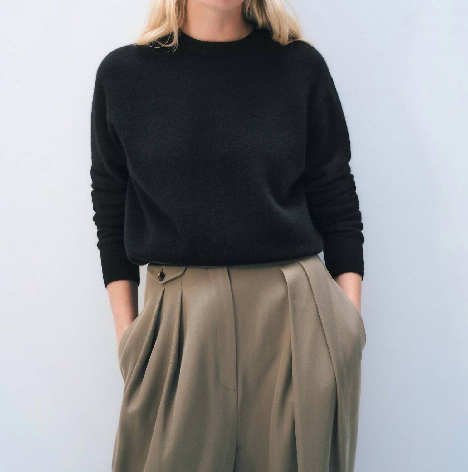 White + Warren - Cashmere Crewneck Sweater