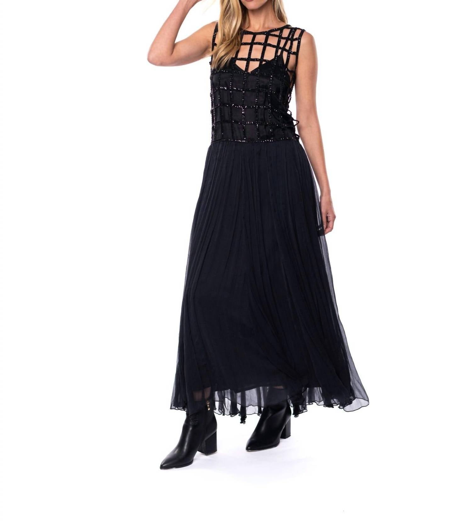 Mahila Darla dress in black - women's dress