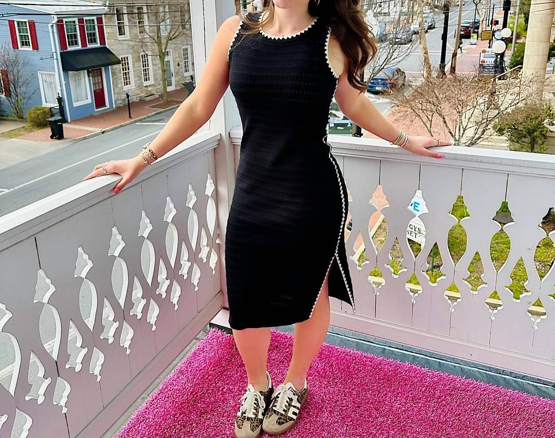 Charlie B - Women's Sleeveless Long Crew Neck Sweater Dress