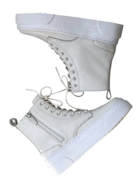 J/Slides - Women's Andre Hi-top Sneaker