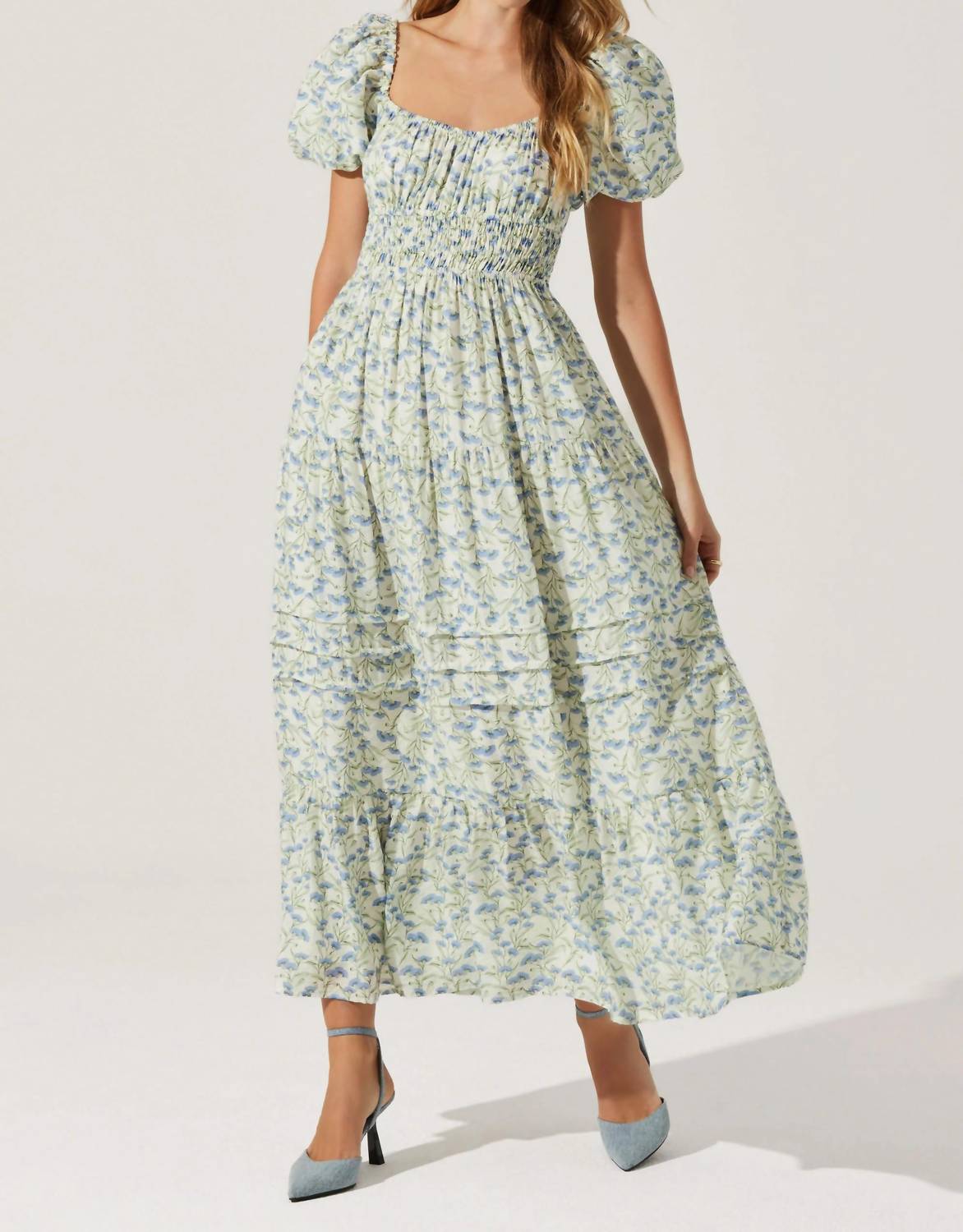 ASTR Florentina Maxi Dress in floral - women's dress