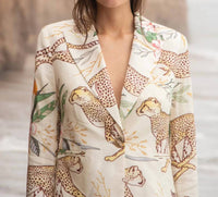 Las Surenas - Cheetah Running Floral Blazer