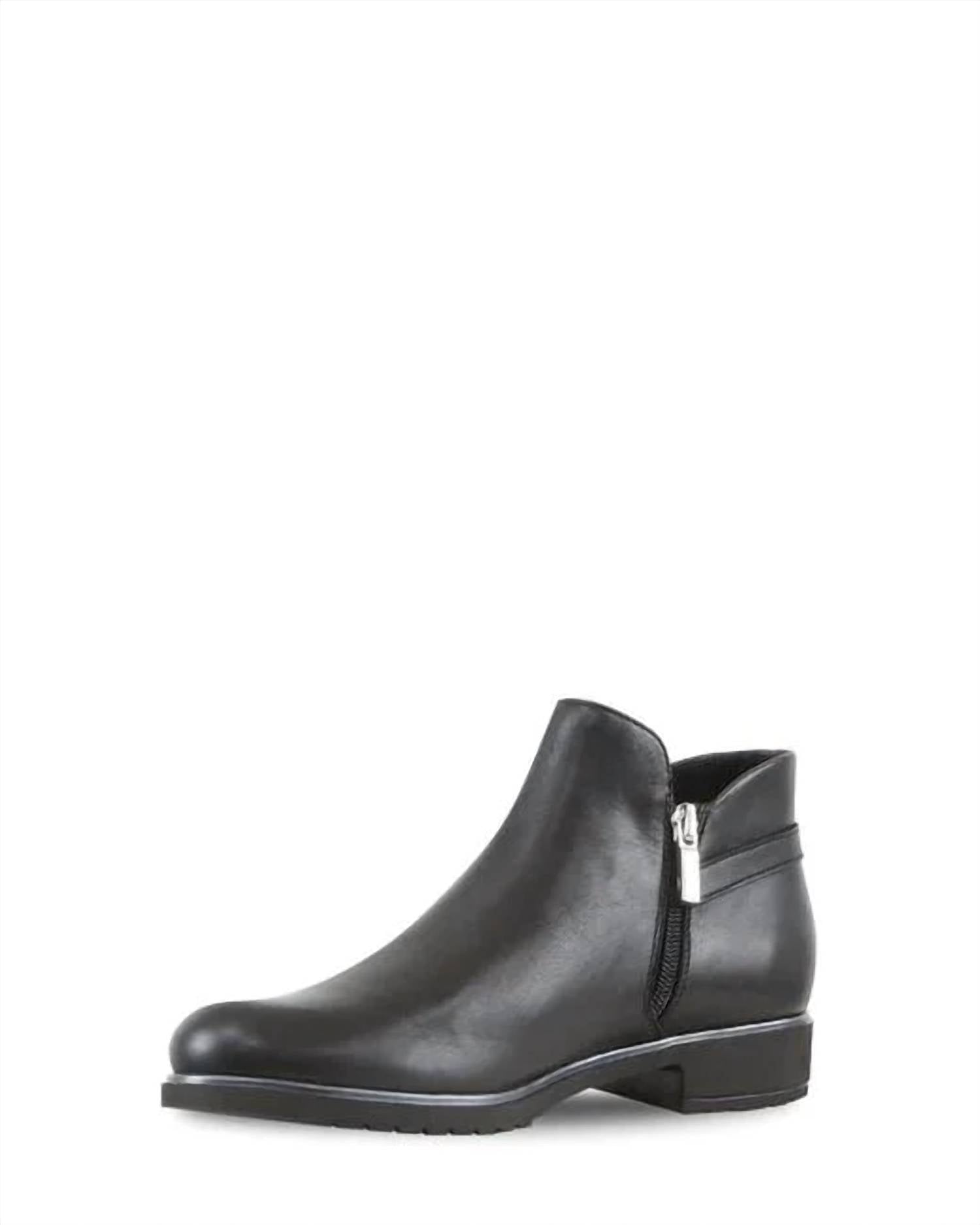 Munro - Women's Brenna Boots