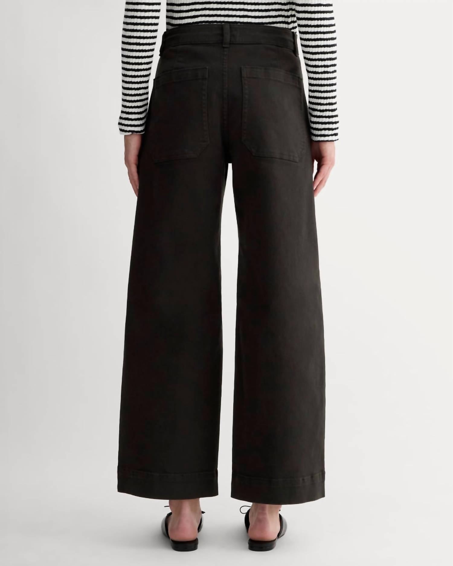 Everlane Utility High Rise Wide Leg Pants in black - women's pants - detail view