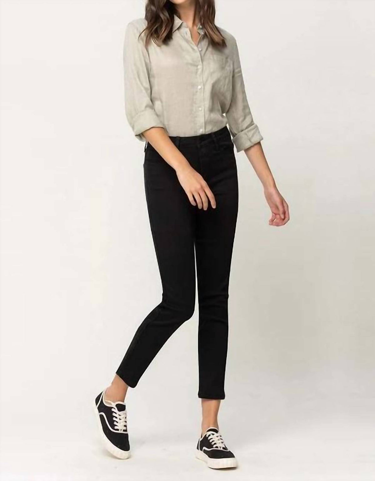 Sanity Style - Regina Straight Leg Jeans