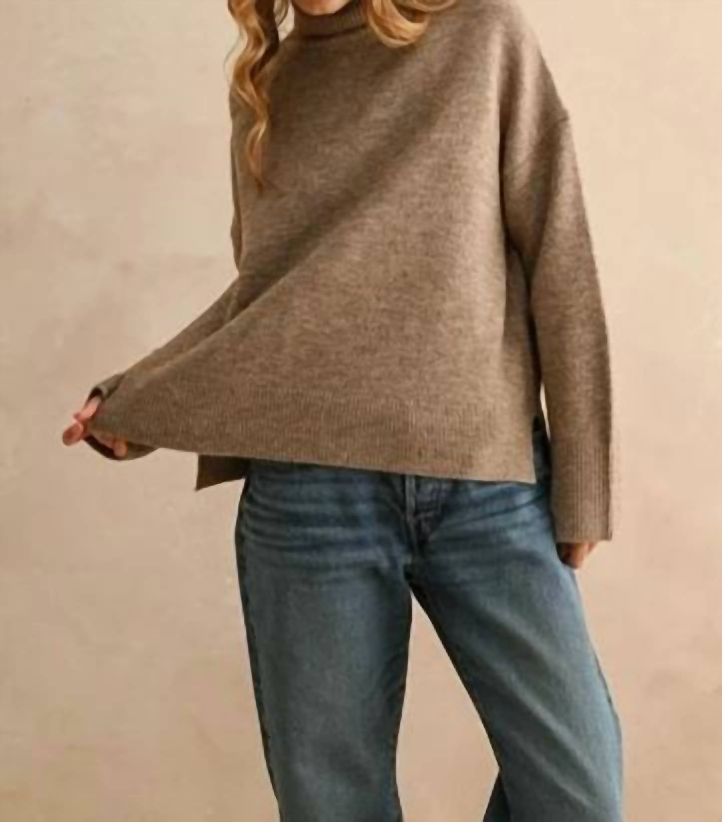 Miou Muse - Women's Turtle Neck Sweater