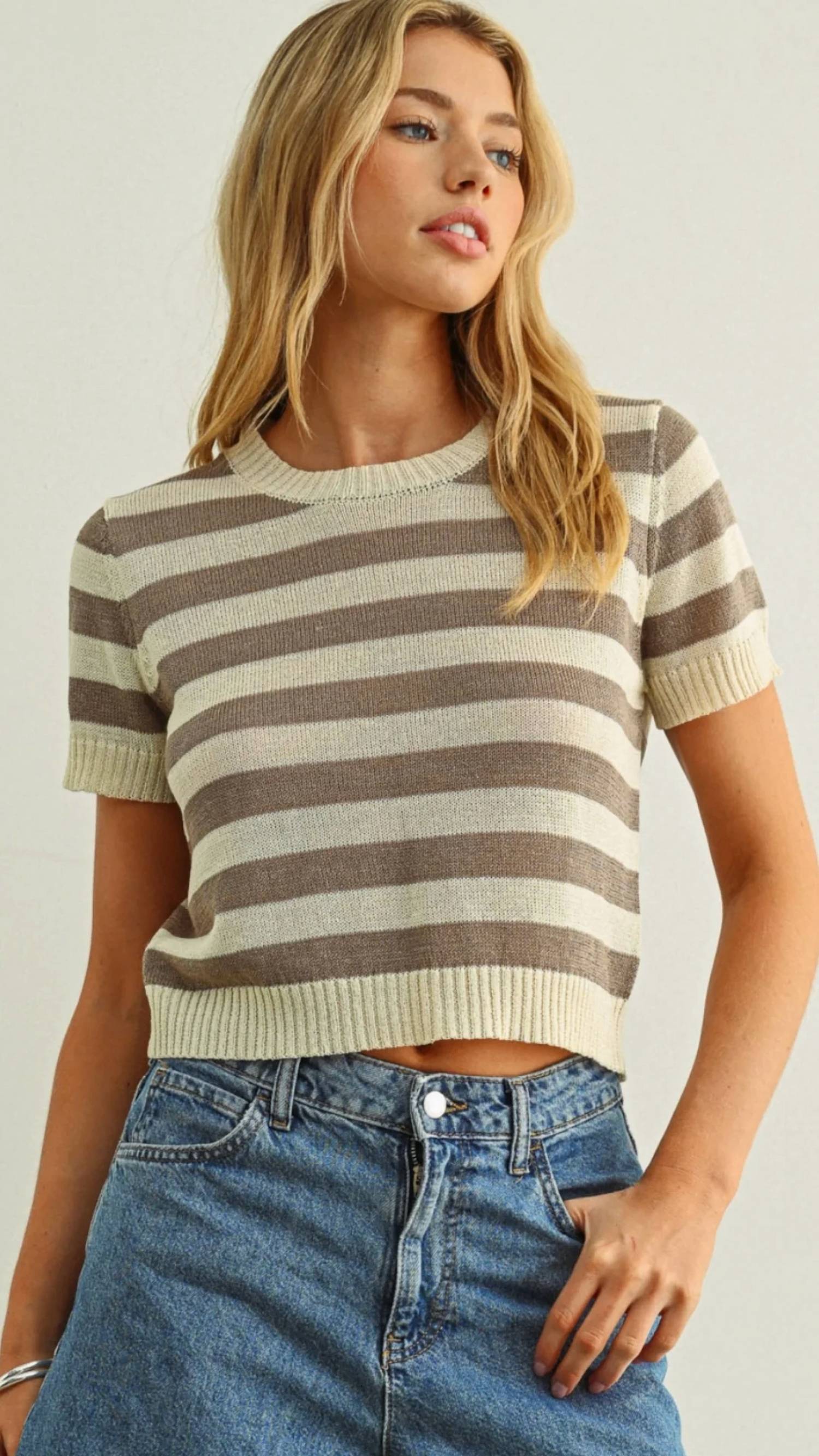 Miou Muse - Knitted Short Sleeve Top