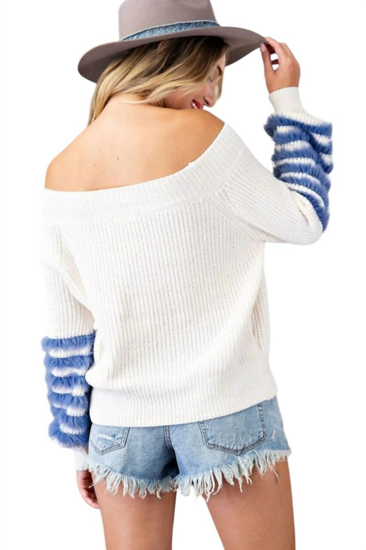 Eesome - Jackie Off-Shoulder Ruffle Sweater