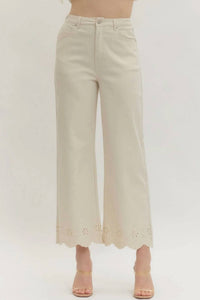 Entro - Eyelet Trim Ankle Pants