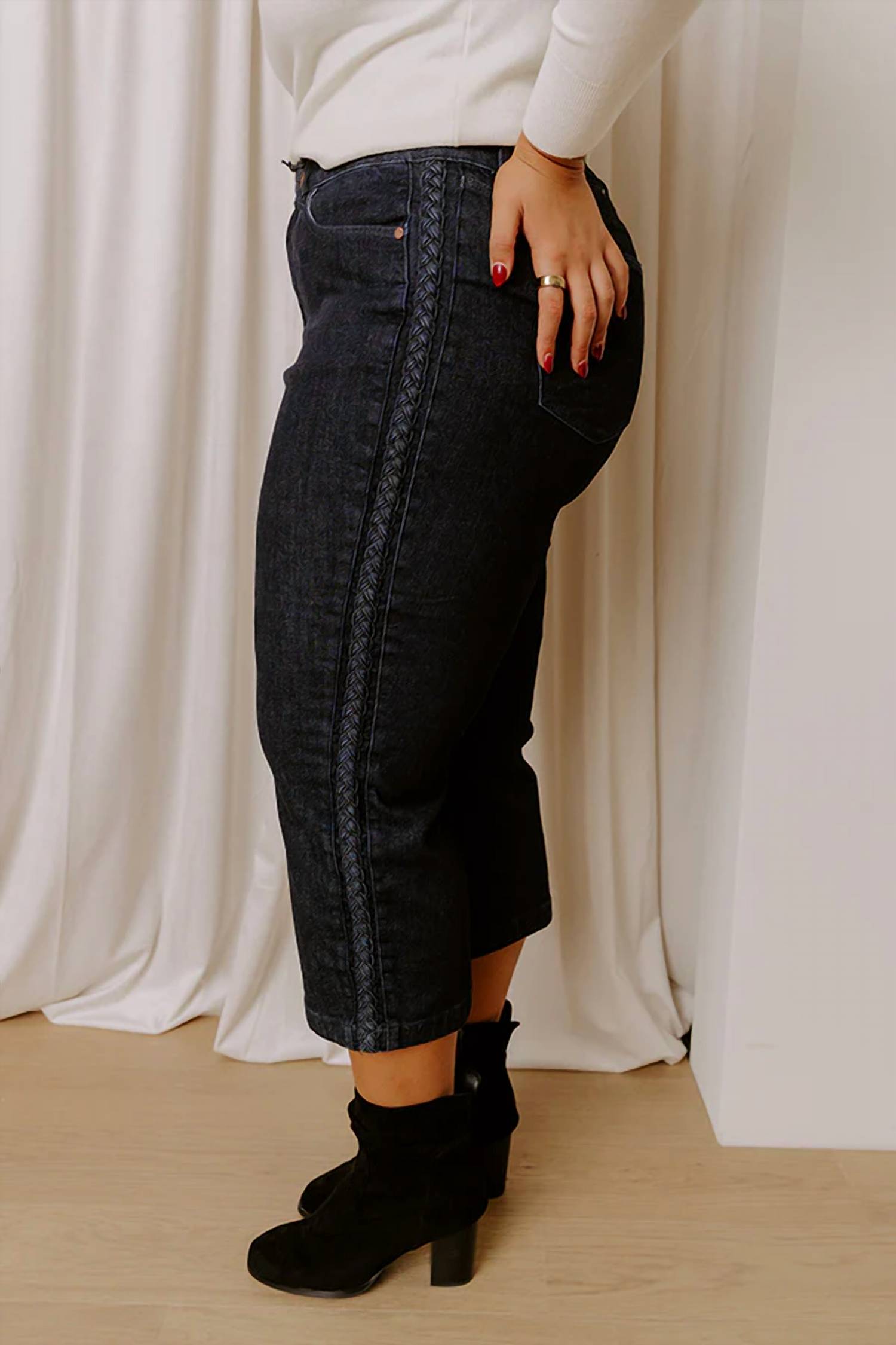 Judy Blue - Kinsley High Waist Wide Leg Jean - Plus