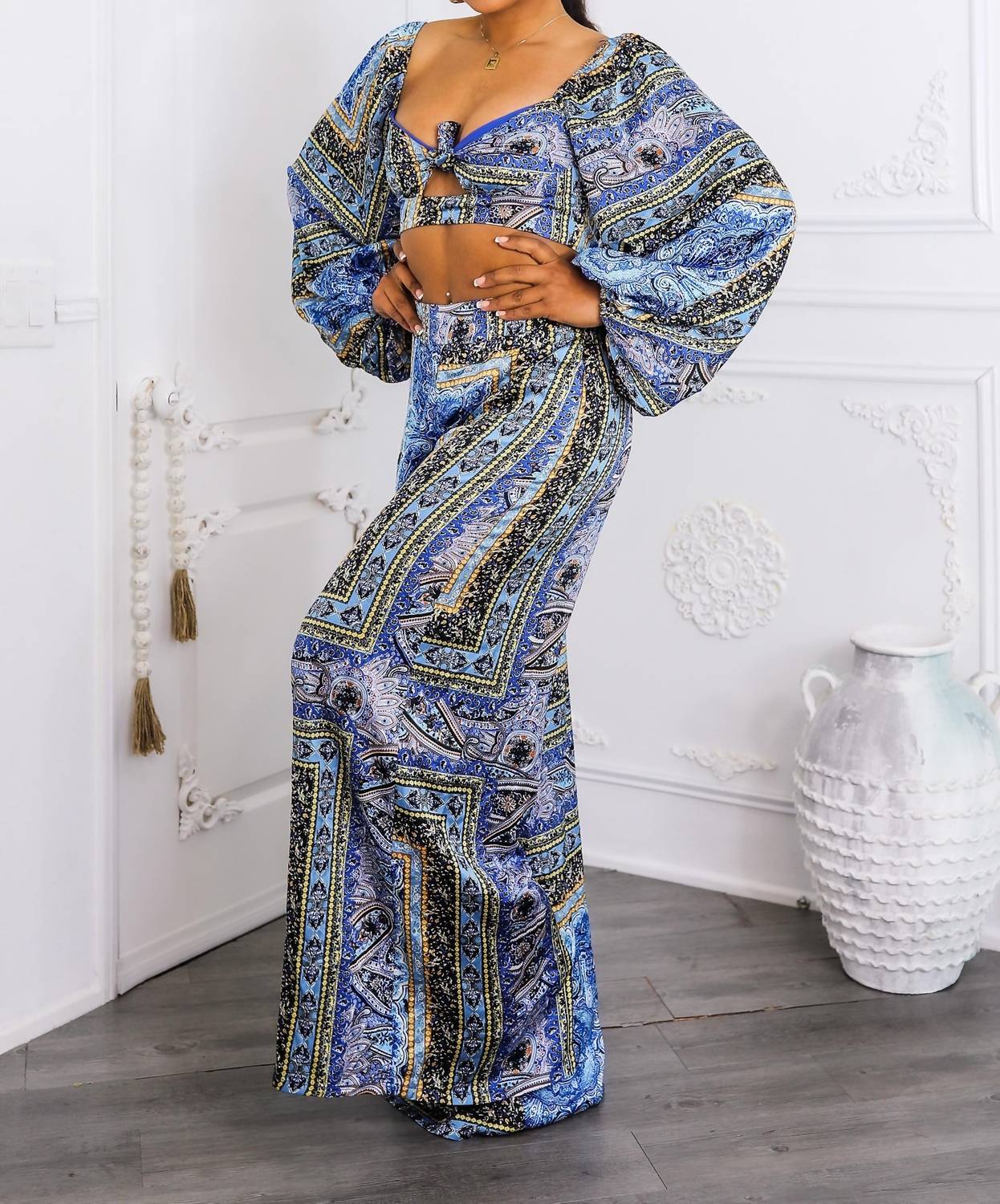 Surelymine - Bold Baroque Print Two-piece Set Tie Front Crop & Wide Pants