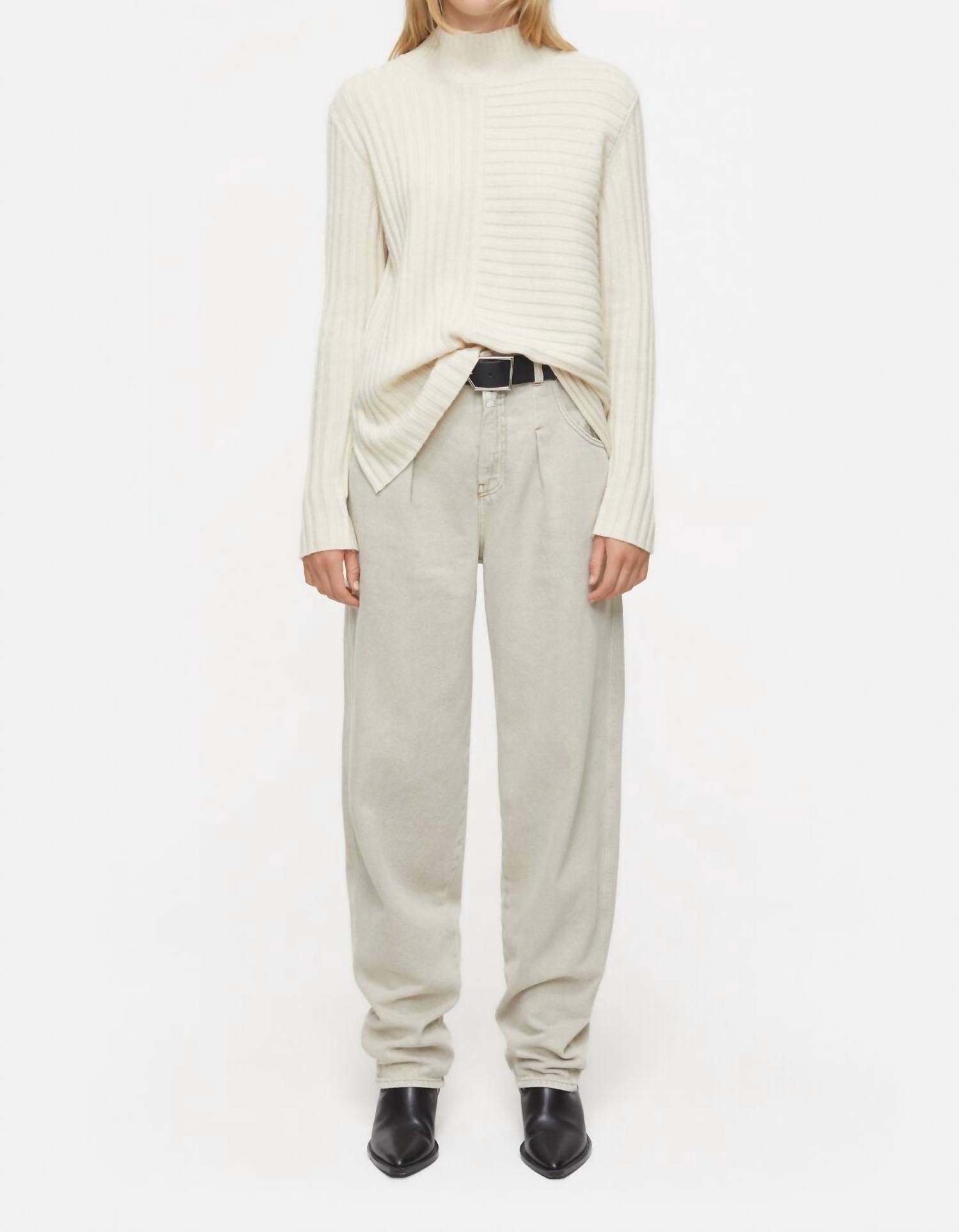 Closed - Turtle Neck Pullover